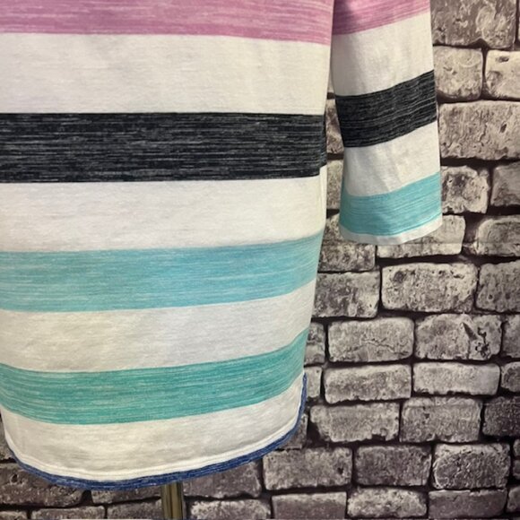 T By Talbots White, Blue & Purple 3/4 Sleeve Top Size M - Picture 7 of 9